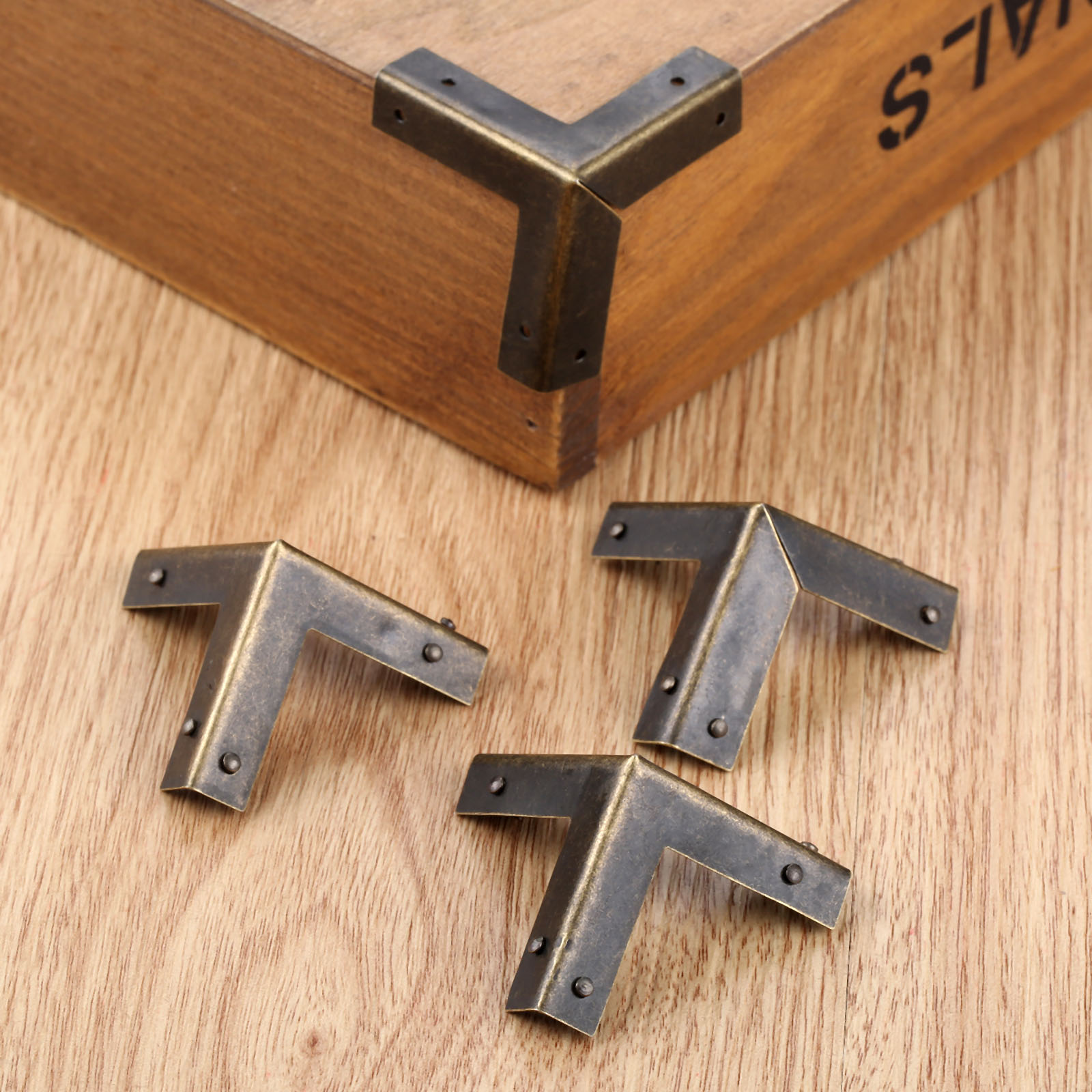 Furniture Hardware Antique - DRELD 4Pcs Antique Bronze Corner Protectors