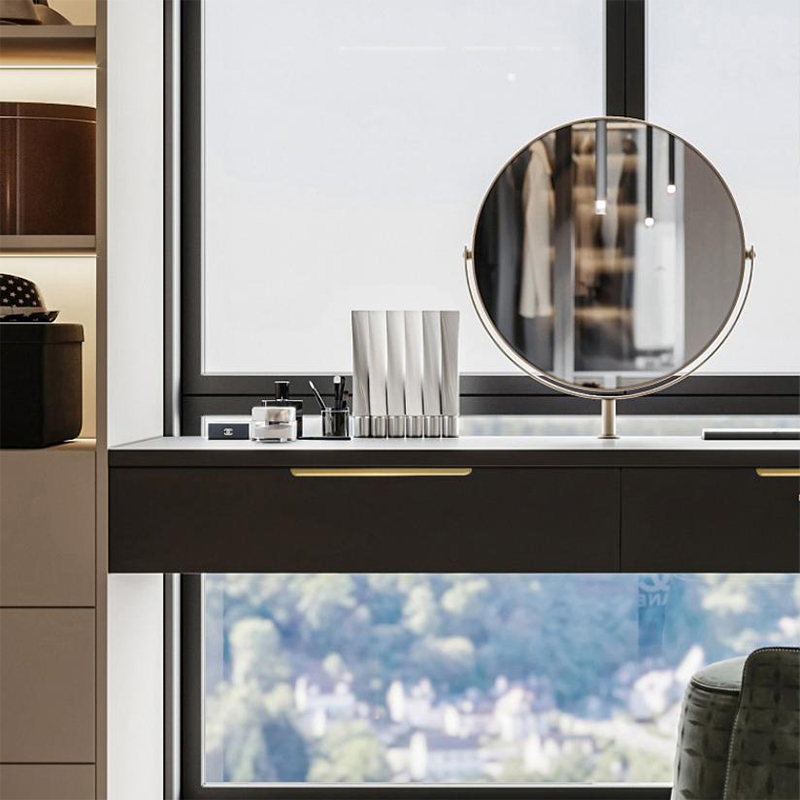 Minimally Designed Door Handle - Restoration Hardware Furniture Used ulasan dan harga